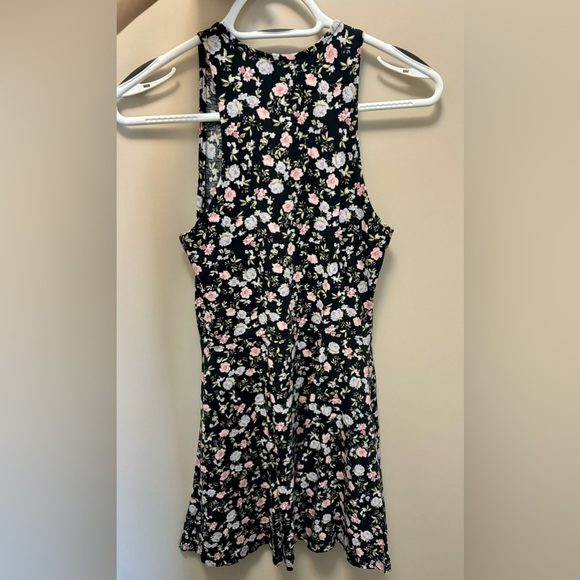 Black Floral Skater Dress - Picture 2 of 3